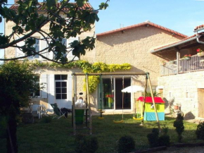 Maison de caractère avec jardin, terrasse et équipements famille - Proche plan d'eau et forêt - FR-1-653-47